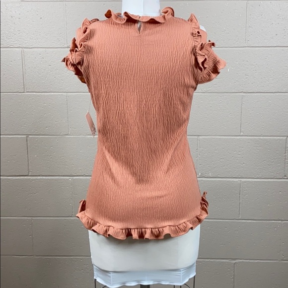 SAMPLE: Peep Shoulder Tee - Picture 5 of 5